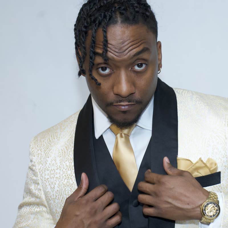 DJ Moefya Headshot